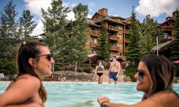 Mountain Paradise | Lower Village | Ski-in/out - Image 2