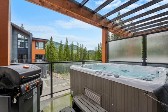 Purcell Peaks | Slope Side | Pvt Hot Tub | Pets - Image 2