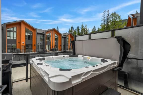 Ridgeline | Slope-Side | Hot Tub | Resort Access - Image 3