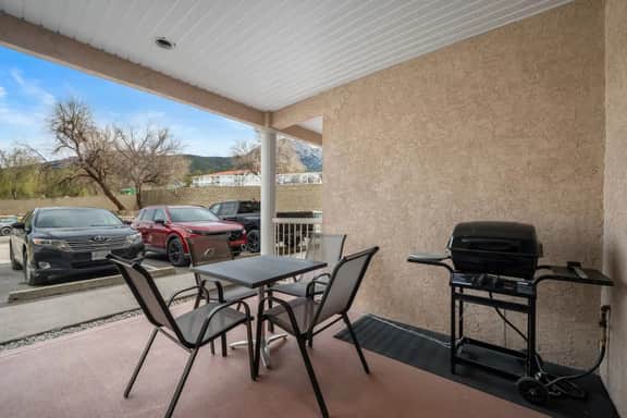 Solara | Ground FL | Hot Springs | Golf | Pets Ok - Image 4