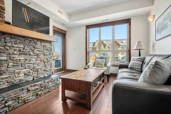 Stone Hearth | Pool | Hot Tub | Hot Springs - Image 3