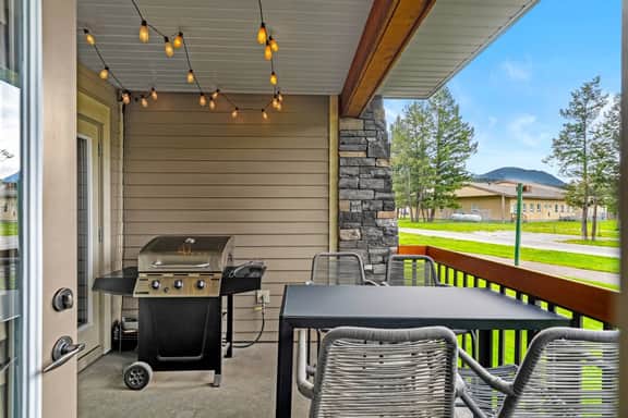 The Antler Hideaway | Pool | Hot Tub | Fireplace - Image 4