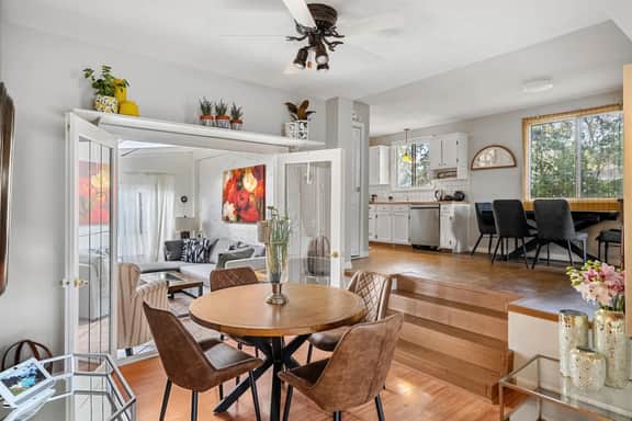 The Bow Nest | Fenced Backyard | Fireplace | Pets - Image 3