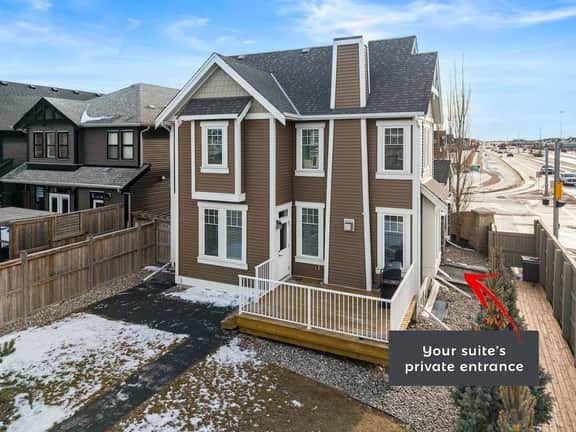 The Emperor | Great Location | Fire Pit | Spacious - Image 5