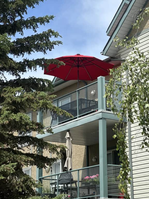 The Radium Rise | Outdoor Pool/Hot Tub | Balcony - Image 3