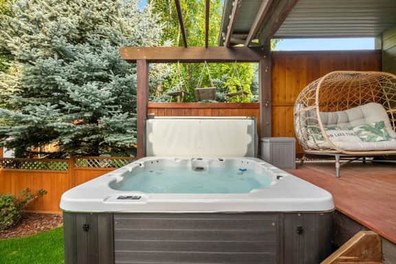 The Reef | Hot Tub | Movie Theatre | Beach Access - Image 2