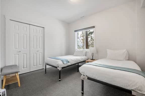 Valley View Suite | Hot Springs | Central | AC - Image 4
